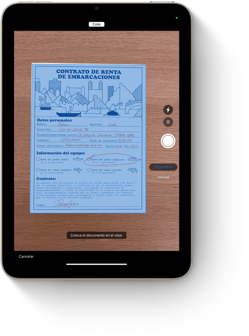 Un iPad mini muestra la funcionalidad para escanear documentos en Notas.