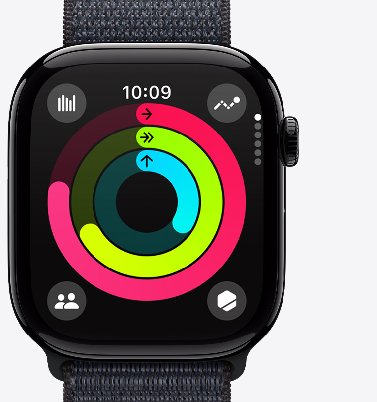 Pohled zepředu na Apple Watch Series 10 s kroužky Aktivity.